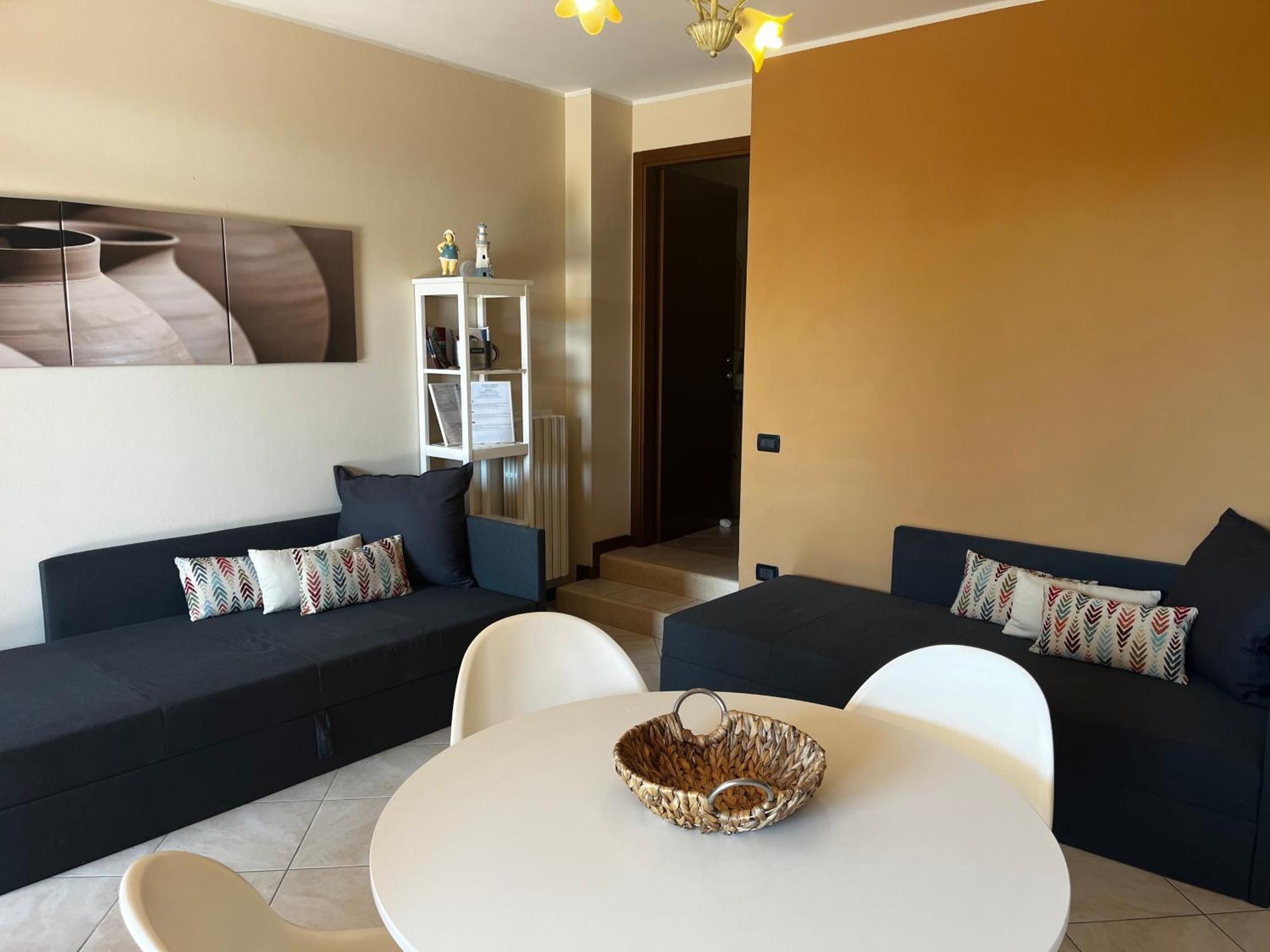 Feli Holiday Home - Panoramic Pool Lake View In Гардоне Ривера Екстериор снимка